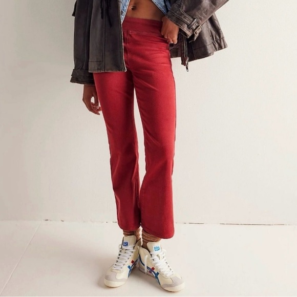 Free People We The Free In My Feelings Red Wine Cropped Slim Flare Jeans Small - Picture 1 of 13